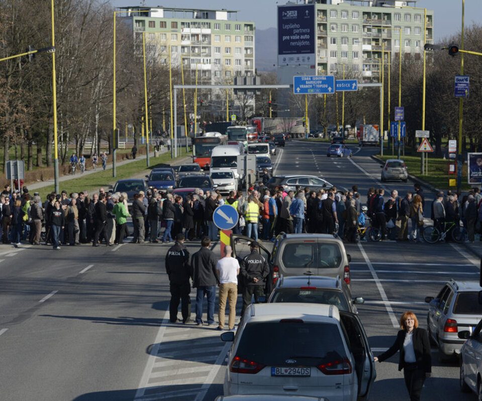 Не будується об’їзна: У словацькому Пряшеві люди готові блокувати автомагістраль R4 до Польщі