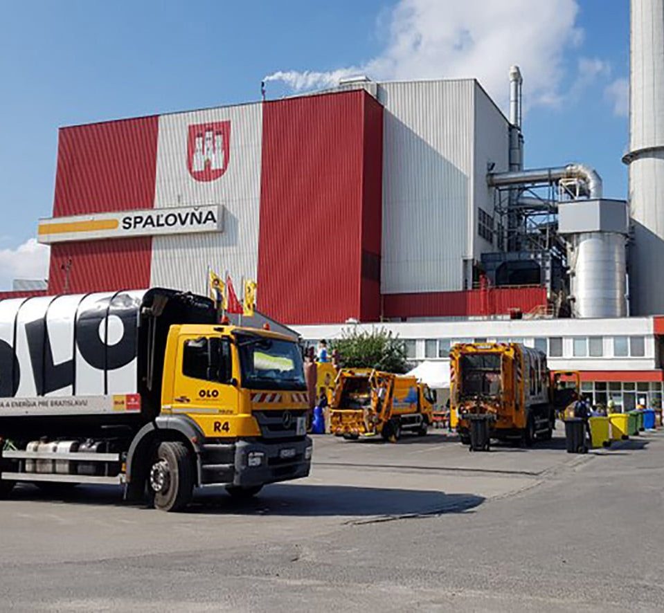 У Братиславі призупинять вивезення побутових відходів через профілактику на сміттєспалювальному заводі