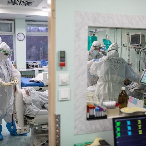 Понад 2,5 тисячі словацьких лікарів готові звільнитися