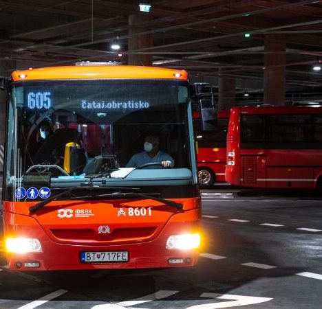 Автобусний транспорт у Братиславському краї цілий місяць буде безкоштовним для пасажирів