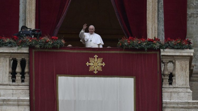 Папа Римський Франциск згадав Україну у рідзвяній проповіді