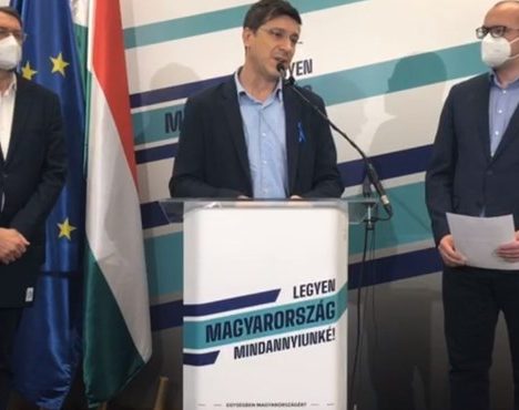 Уряд Угорщини підвищив зарплати лікарям, а опозиція обіцяє втримати їх у країні