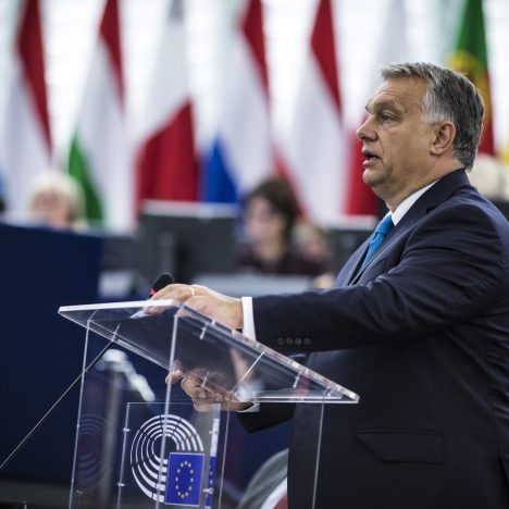 Альянс угорських партій у Словаччині розділився щодо підтримки Орбана