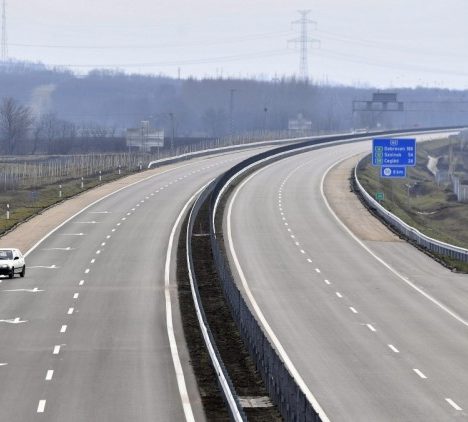Угорську автомагістраль М4 продовжили до Сольнока – її відкриють навесні 2022 року