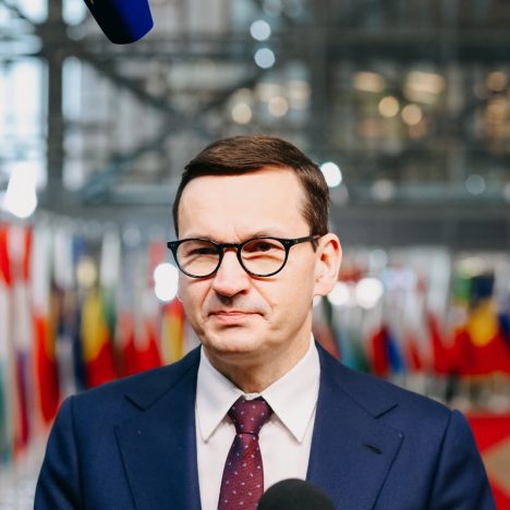 Польща скасує більшість карантинних обмежень з 1 березня