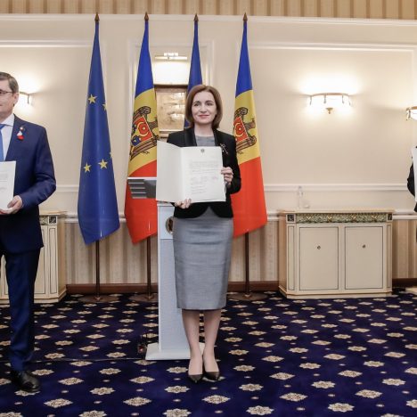 Асоційоване тріо: Молдова також подала заявку на членство в ЄС