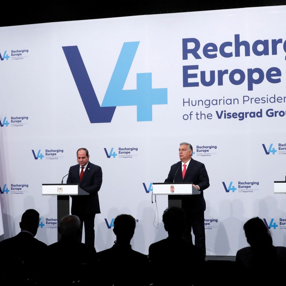 Зустріч “Вишеградської четвірки” в Будапешті скасували через позицію Орбана щодо війни в Україні