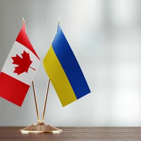 Парламент Канади рекомендував уряду запровадити безвізовий режим з Україною