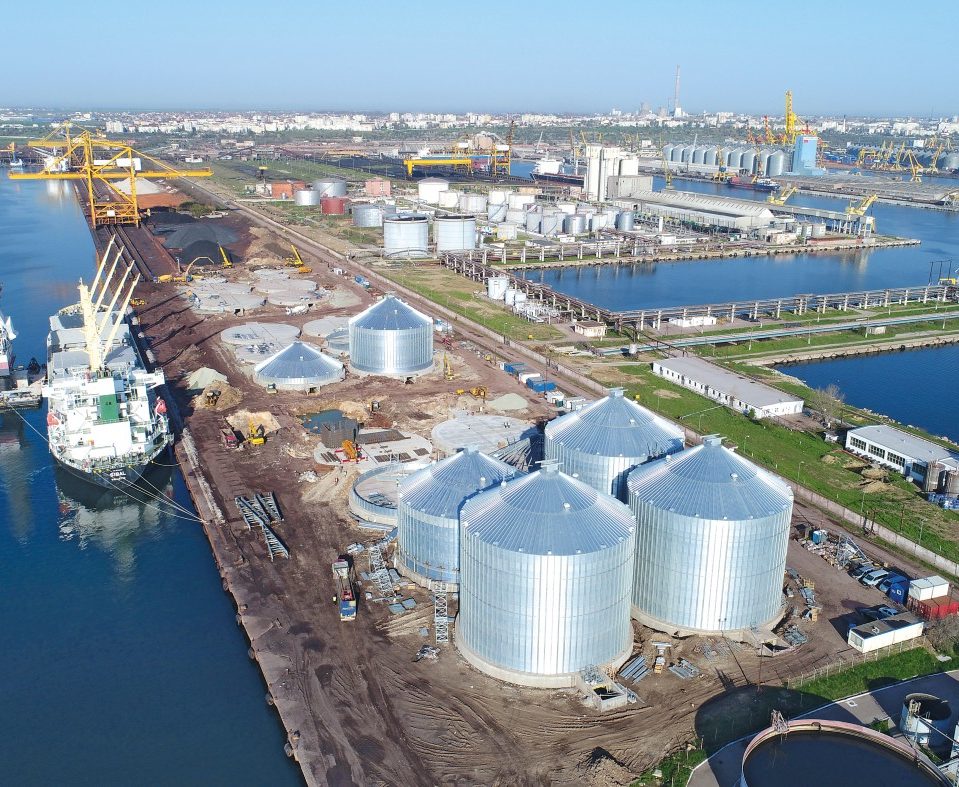 Україна домовляється про постачання агропродукції до Румунії через порт Констанца