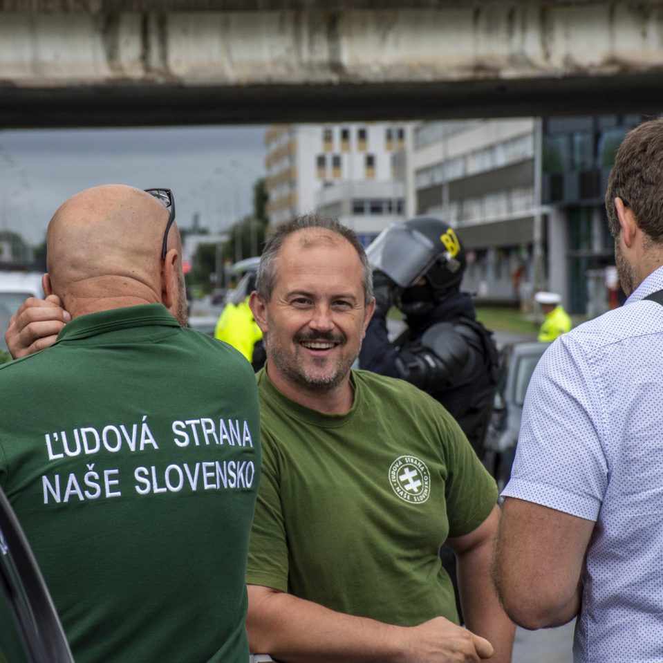 У Словаччині голову ультраправої партії засудили за нацистську символіку