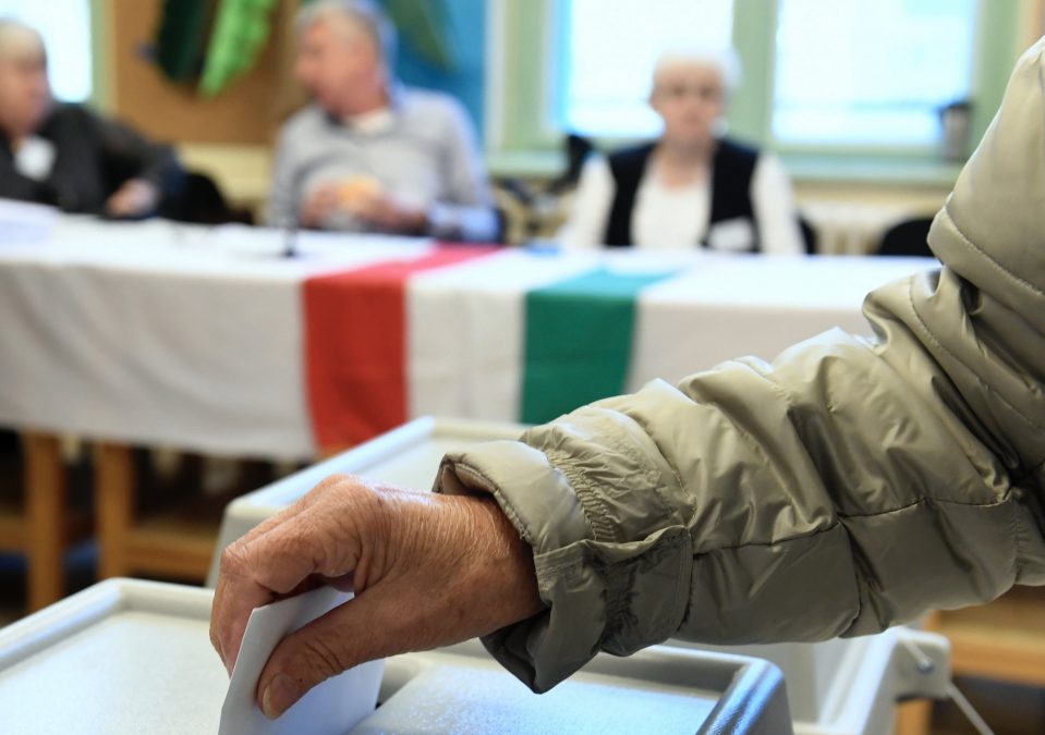 За партію Орбана проголосувало майже 94% з числа закордонних угорців