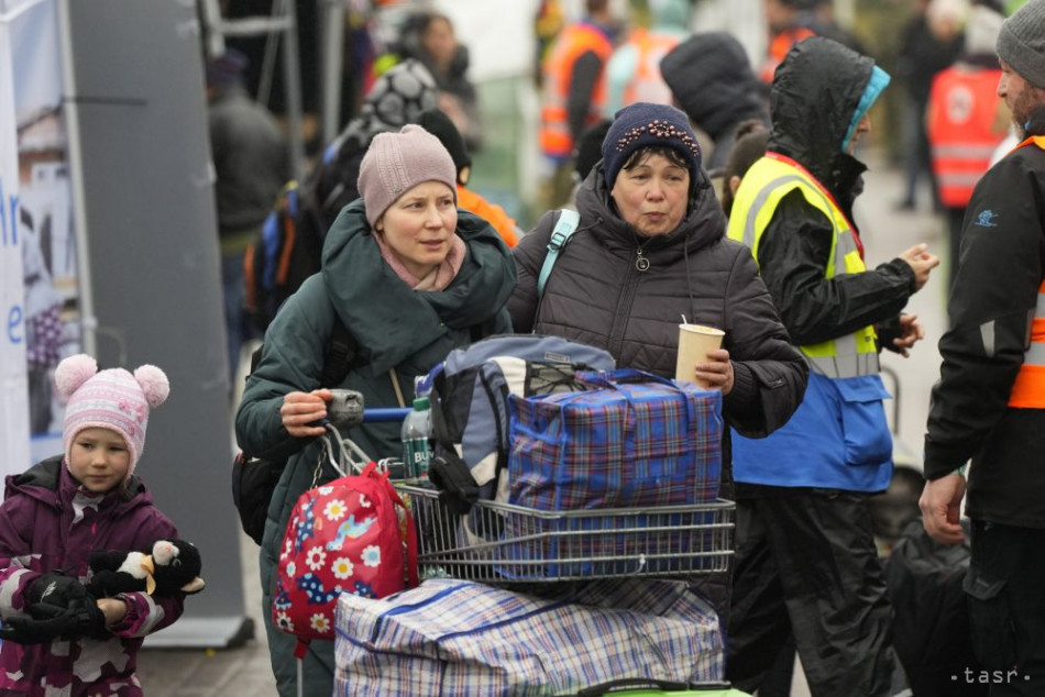 До Польщі з початку війни виїхали більше 2,8 мільйона українських біженців