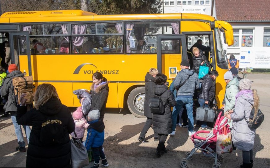 Уряд Угорщини не надає інформації українському посольству про кількість прибулих біженців