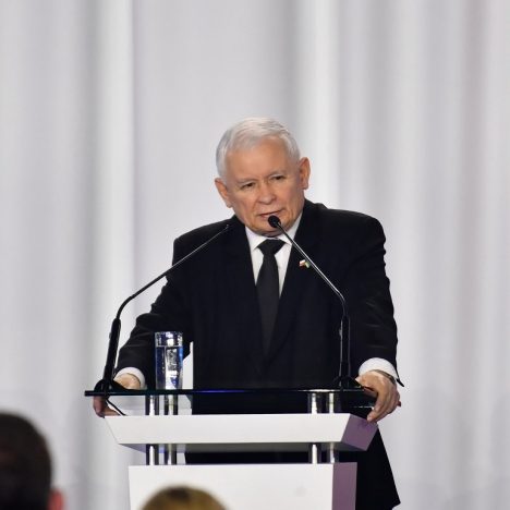 Лідер правлячої партії Польщі Качинський залишить ключову посаду в уряді