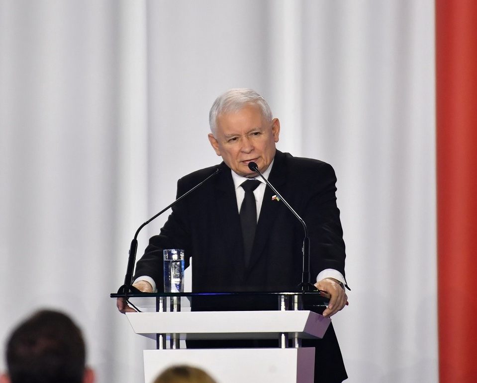Лідер правлячої партії Польщі Качинський залишить ключову посаду в уряді