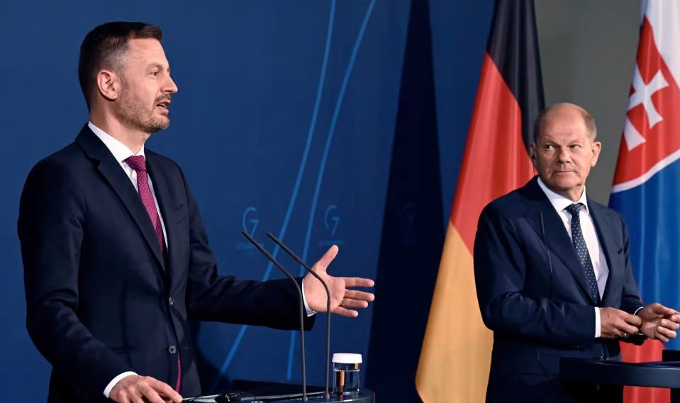 Словацький прем’єр закликав Німеччину прийняти Україну до ЄС “без ярликів”