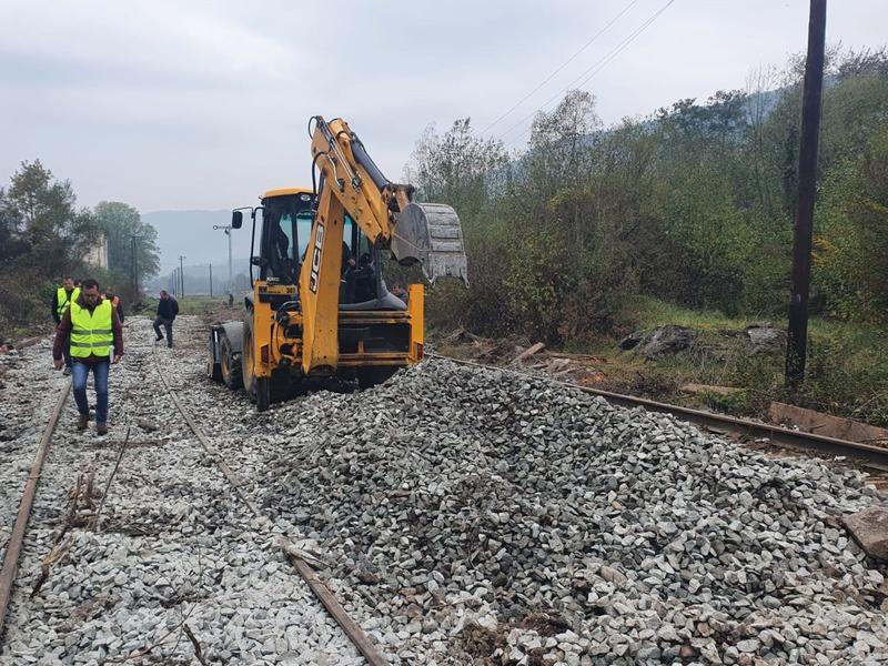 Румунія відновила ділянку залізниці до українського кордону на Закарпатті. Як це може вплинути на експорт