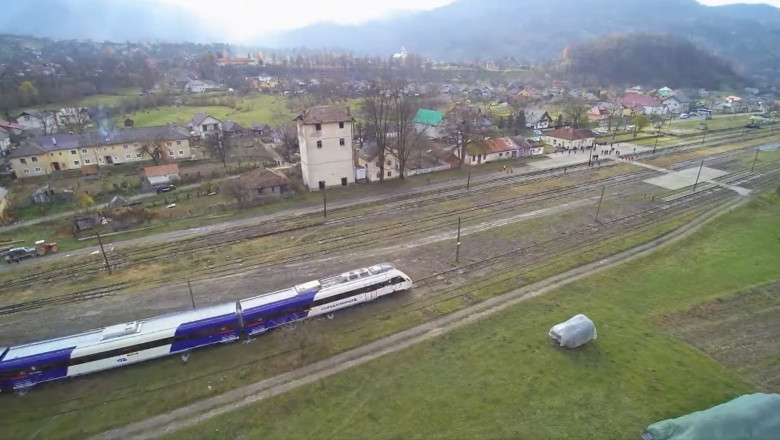 Український дизель-поїзд вперше за 15 років проїхав до Румунії через Закарпаття: 4 причини, чому це важливо