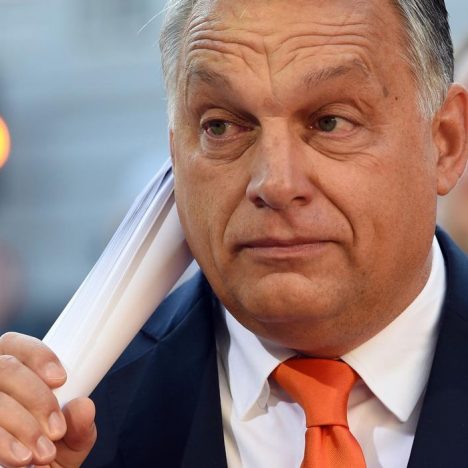 Віктор Орбан: «Угорщина змушена усвідомити, що Україні потрібно допомагати»